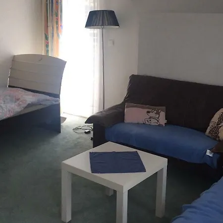 Ferienwohnung Alexander דירה *